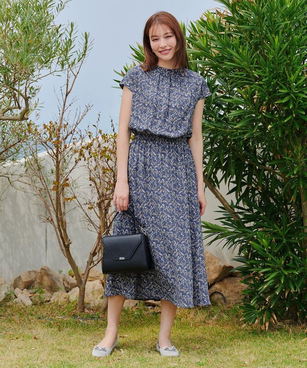Tiaclasse 【洗える】花柄フレンチスリーブワンピース ブルー