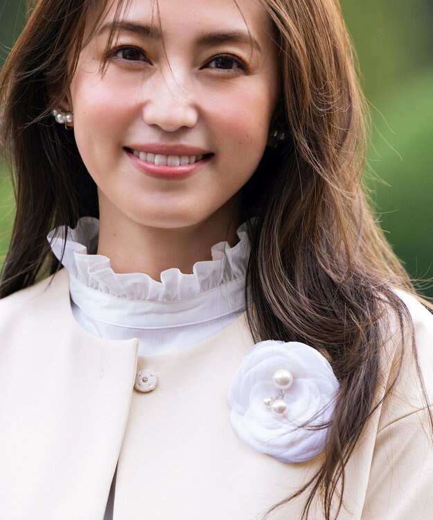 組曲 L 【KUMIKYOKU NAVY】スタンドフリルシャーティング ブラウス アイボリー系