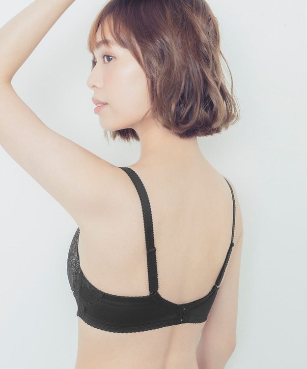 Wing Wing Lesiage 【1000シリーズ】 3/4カップブラ PB1001 ウイング／ワコール ブラック