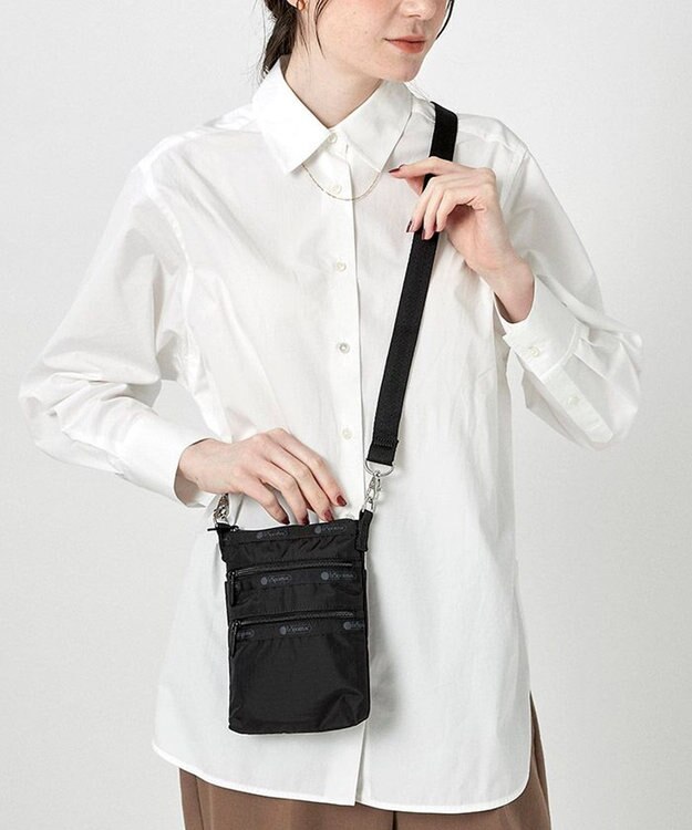 LeSportsac 3 ZIP CROSSBODY/リサイクルドブラックJP リサイクルドブラックJP