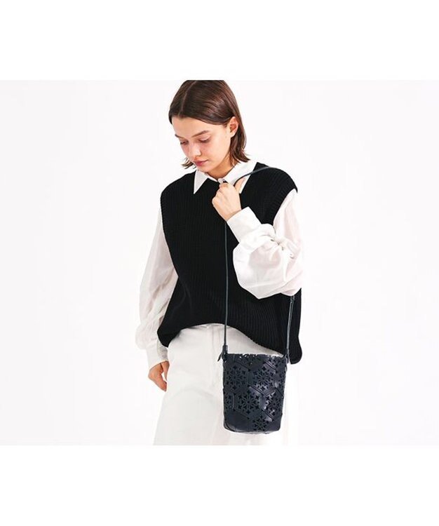 genten カレイド ショルダーバッグ ネイビーブルー