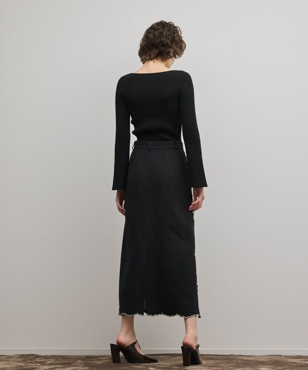 GRACE CONTINENTAL エンブロイダリータイトスカート ブラック