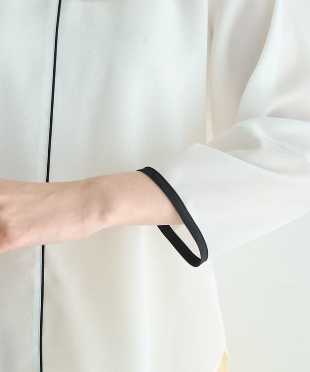 YECCA VECCA 配色パイピングブラウス Off White