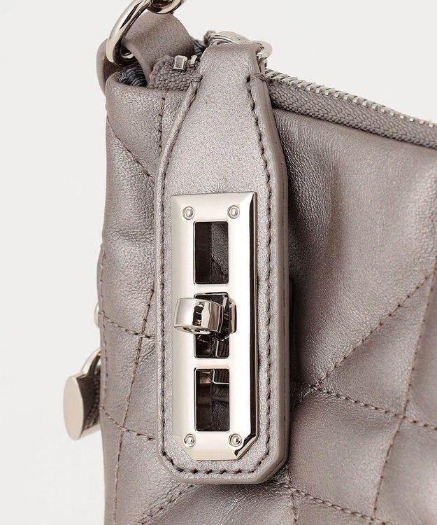 LA BAGAGERIE シープキルティング　2WAYショルダー ガンメタリック