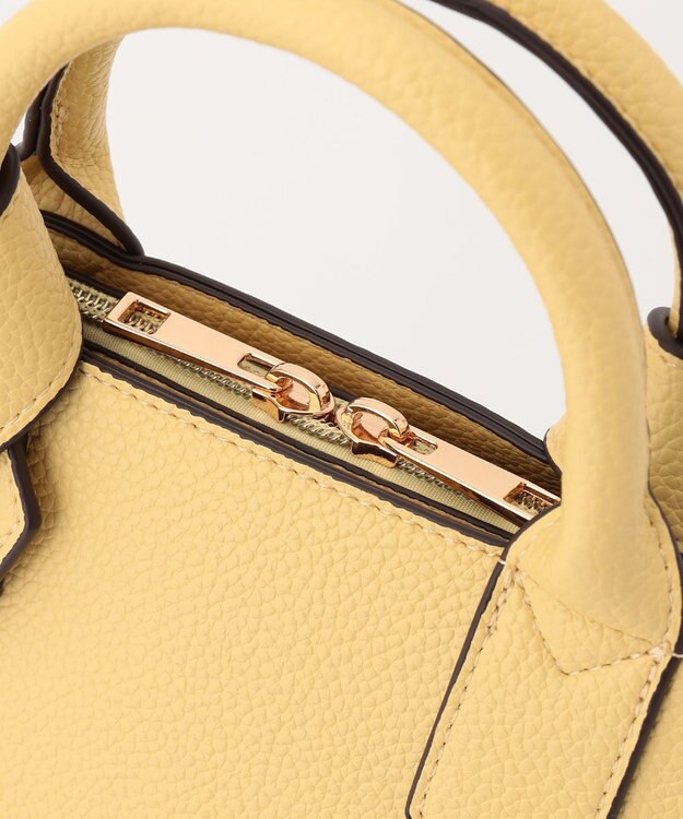 LA BAGAGERIE 【maison vert】 【超軽量/多収納】リボンハンドル2WAYバッグ イエロー