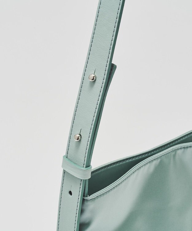 russet バイカラーレザーベルトフラットショルダーバッグ(SF-278) Sax