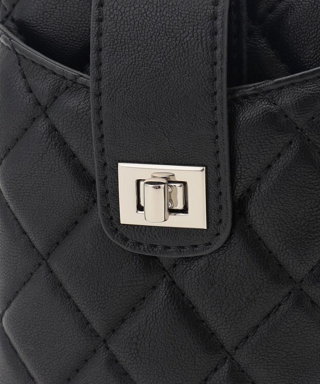 J.PRESS LADIES キルティング スマホポシェット ブラック系