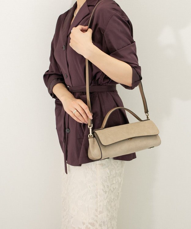 INTER-CHAUSSURES 【LORISTELLA】レザーコンビワイドフラップバッグ グレーコンビ