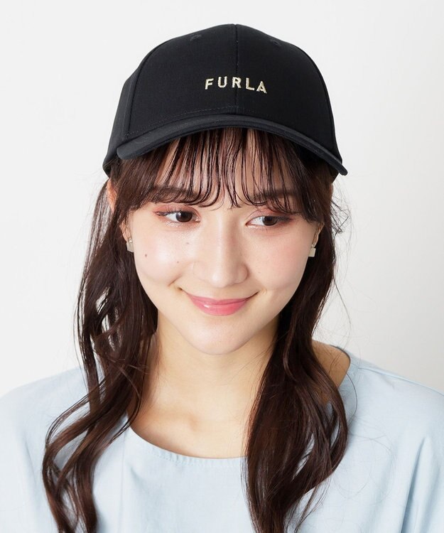 MOONBAT FURLA(フルラ) フロントロゴ刺繍キャップ UV ブラック
