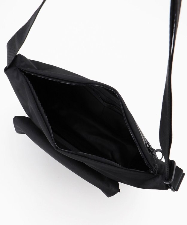 Y'SACCS 【DRY Pack】防水フラップスクエアショルダー ブラック