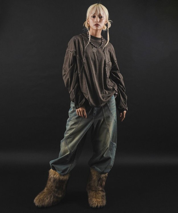 WEGO 【ユニセックス着用ITEM】MA55IVE　コールドダイスウィッチングロゴT（LS） ブラウン