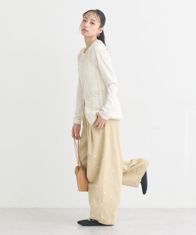 earth music&ecology 微シアーメロープルオーバー Off White