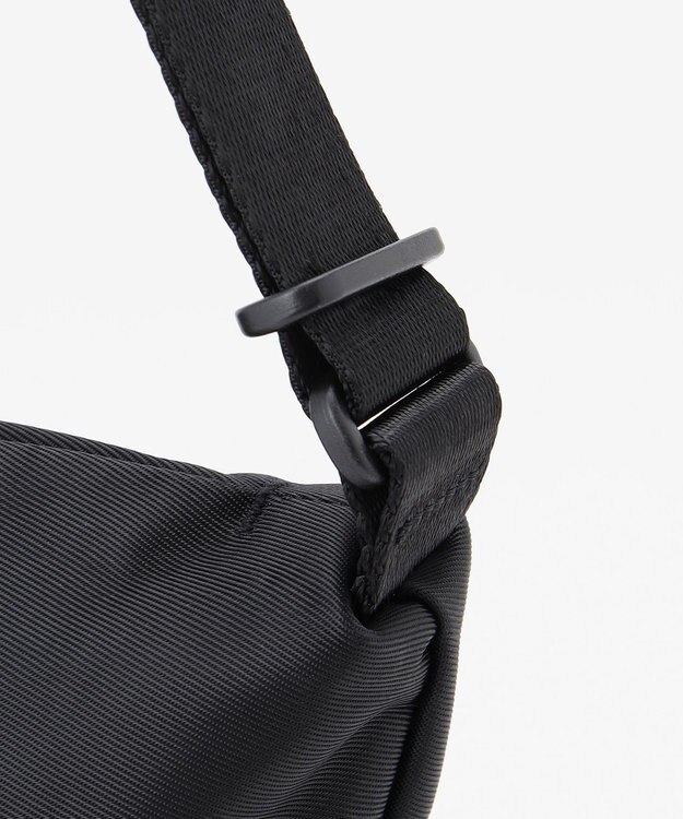 Y'SACCS 【DRY Pack】防水フラップスクエアショルダー ブラック