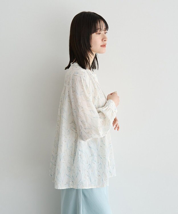 YECCA VECCA ラインフラワー柄ギャザーブラウス Ivory