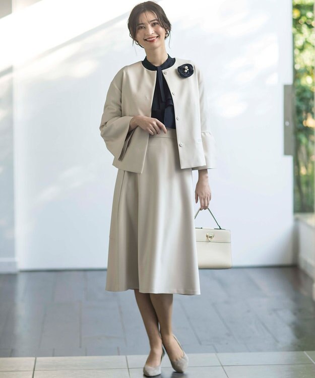 組曲 S 【KUMIKYOKU NAVY】コンフォータブルドレープ ジャケット サンドベージュ系