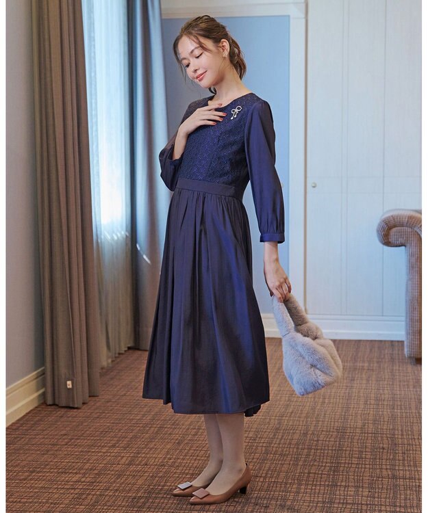 Tiaclasse 【安田美沙子さん着用】キュービックリボンモチーフブローチ シルバー