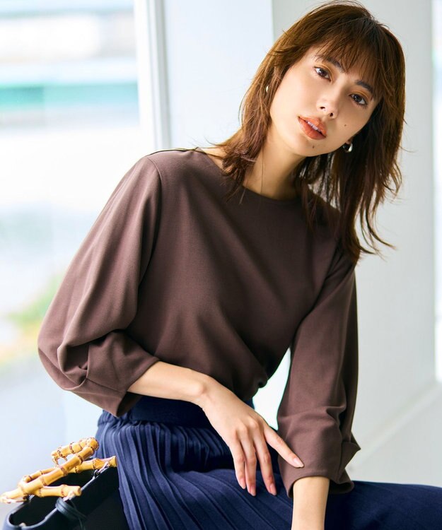 ANY L 【洗濯機可】袖タックプルオーバー ブラウン