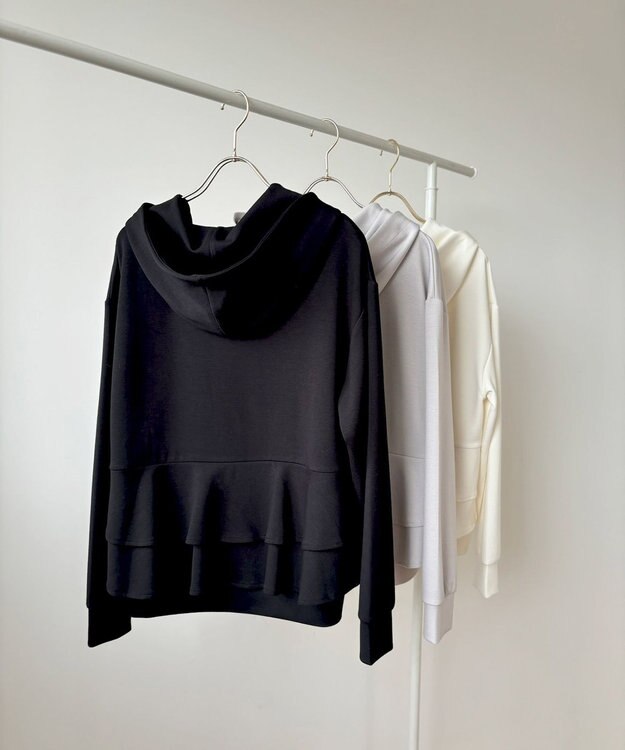 Feroux 【洗える】バックフリル ダンボールパーカー ブラック系