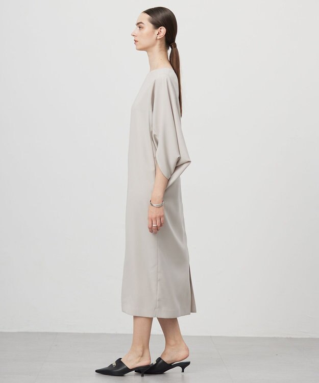 ICB L 【UVケア・接触冷感・速乾・防シワ・洗える】FluidBackSatinドルマンスリーブワンピース トープ系