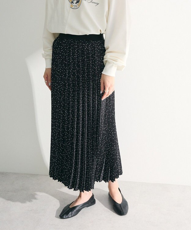Green Parks 微光沢　柄プリーツスカート Dot Black