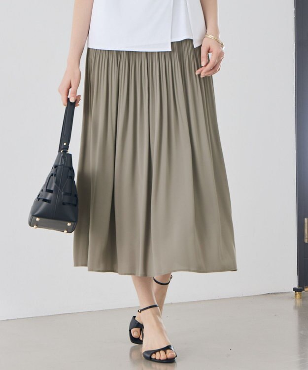 自由区 【デザインアップデート・ウエストゴム・セットアップ対応・セレモニー・通勤】ライトサテンプリーツ スカート モカ