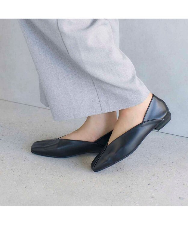 MODE ET JACOMO <carino>スクエアトゥフラットパンプス ブラック