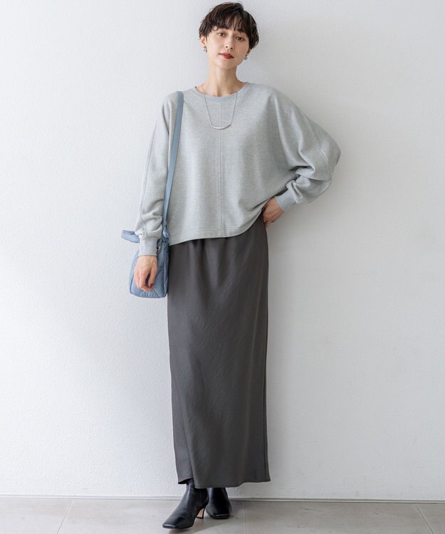 23区 S 【洗える】テクスチャーサテン ナロー スカート グレー系
