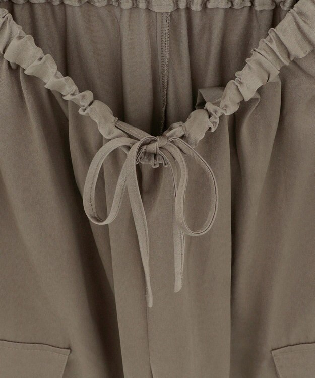 Green Parks サテンカーゴパンツ Mocha