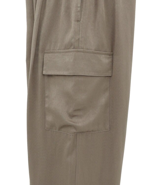 Green Parks サテンカーゴパンツ Mocha