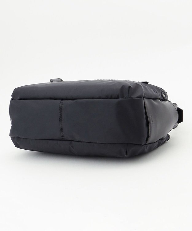 Y'SACCS 【ムック本掲載】【ナイロンタフタ×リサイクルレザー】デイリーショルダー　Sサイズ ブラック