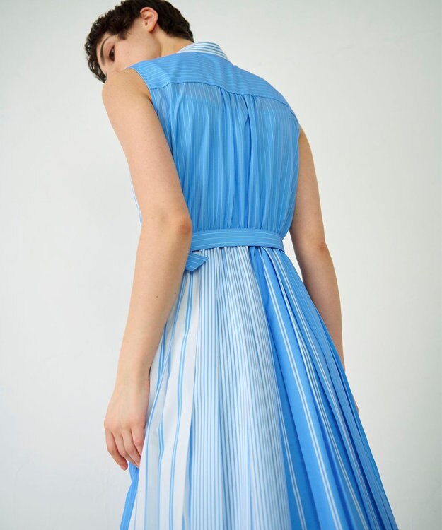 GRACE CONTINENTAL ストライププリントワンピース サックス