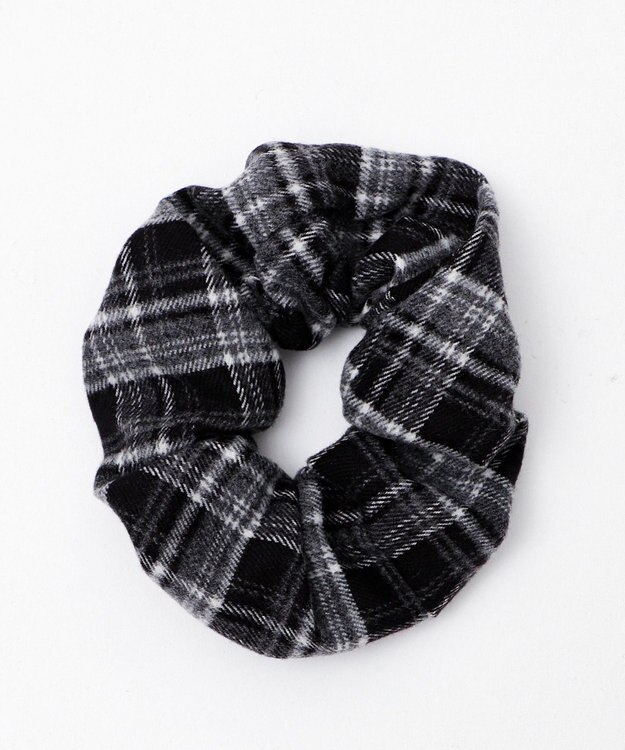 WEGO Lチェックシュシュ ブラックチェック1