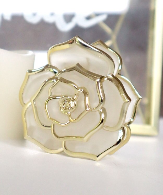 Tiaclasse ローズモチーフヘアクリップ オフホワイト