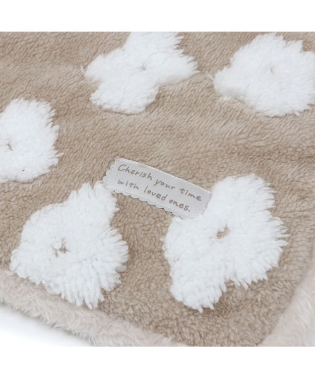 PET PARADISE ペットパラダイス 遠赤外線 ボアマット 《お花柄》角型 小型犬 ベージュ