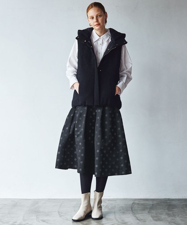 組曲 【中綿・軽羽織】フード付きパディングベスト ブラック系8