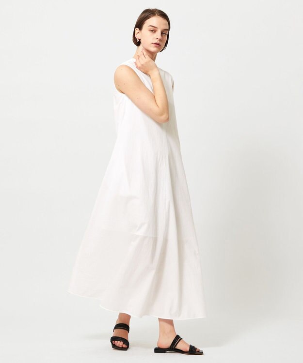 BEIGE， SACHA / ロングドレス White