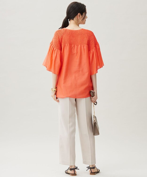 自由区 【洗える】シルクコットンローンスモッキング刺繍 ブラウス マンダリン