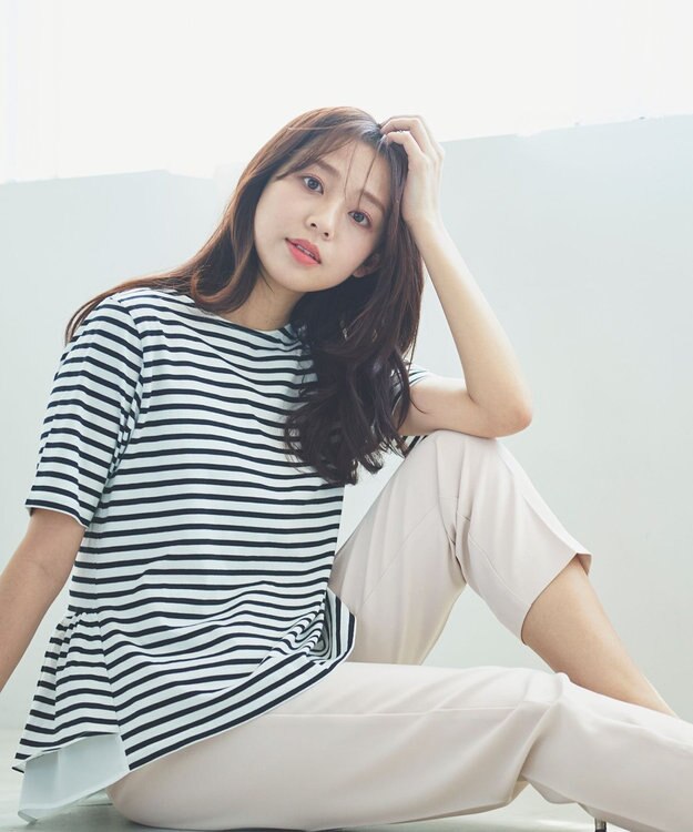 Feroux 【UVケア】バックペプラムチュニック Tシャツ ホワイト系1