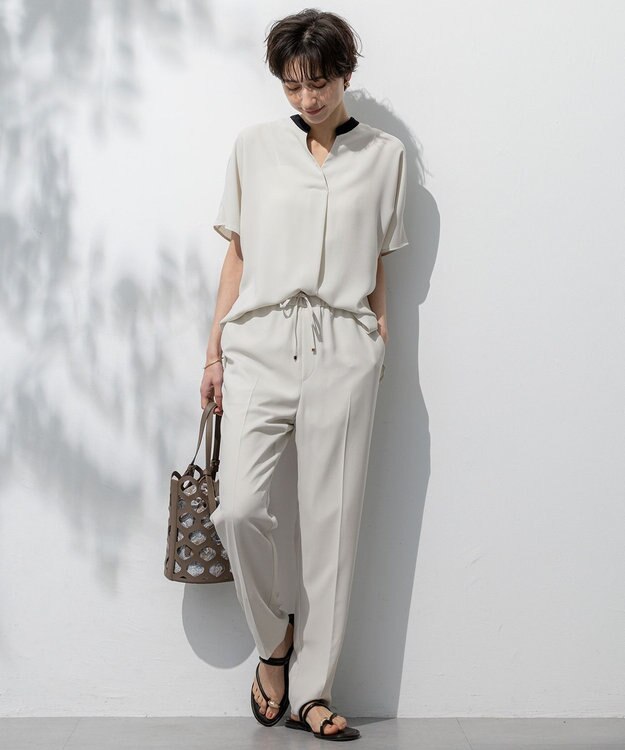 23区 【Oggi7月号掲載/吸水速乾/接触冷感/UVカット】ストレッチジョーゼット テーパード パンツ ベージュ系