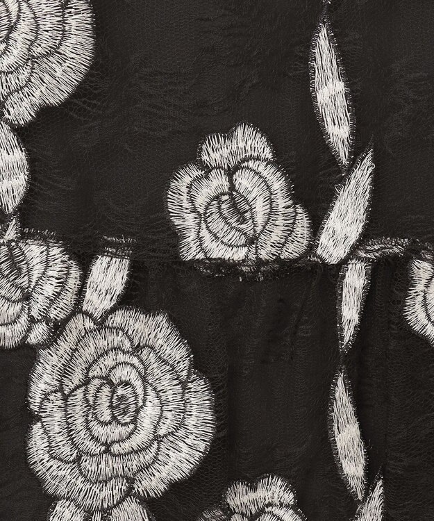 GRACE CONTINENTAL ハイネック刺繍ワンピース ブラック