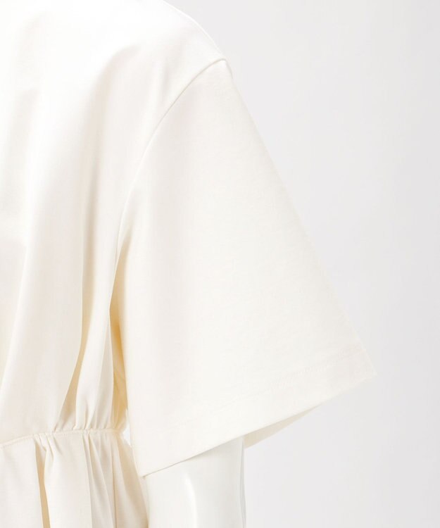 23区 【エステータ】コットンコンプレッシャージャージー タックデザイン カットソー ホワイト系