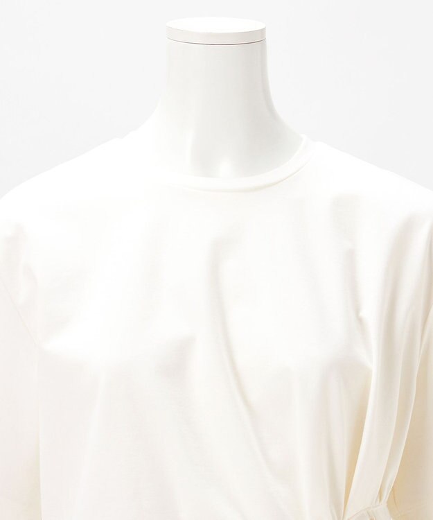 23区 【エステータ】コットンコンプレッシャージャージー タックデザイン カットソー ホワイト系