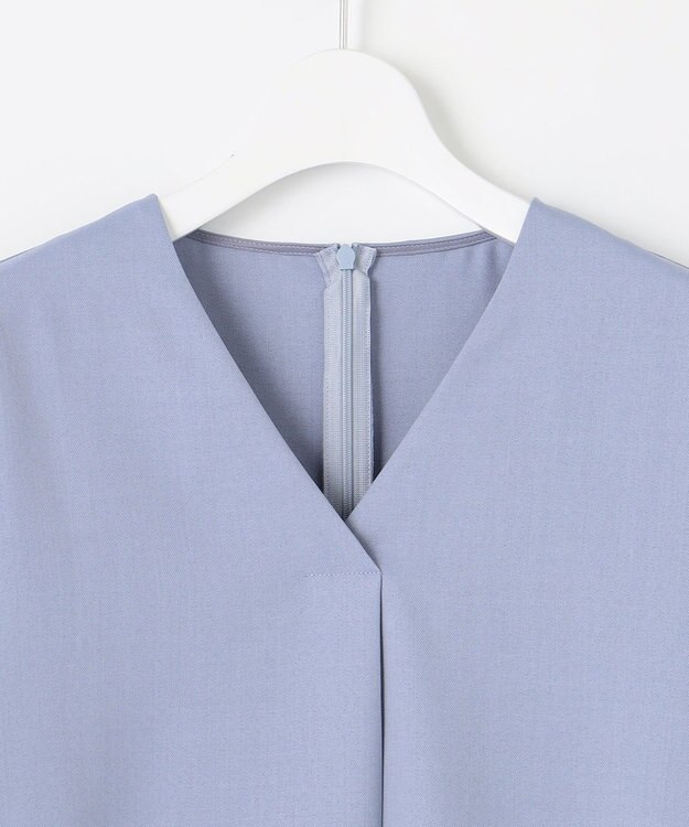 自由区 【接触冷感・速乾・UVケア・撥水・防シワ・XSサイズあり】リネンライクツィル5分袖 ブラウス ダルブルー系