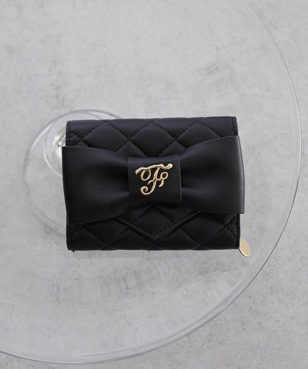 Maison de FLEUR キルティングFリボンウォレット Black