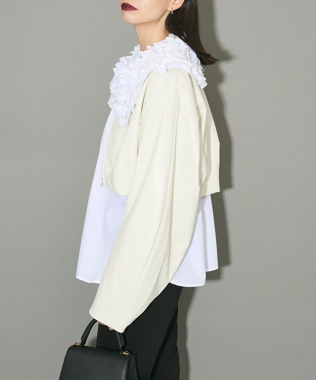 Green Parks フリルビッグカラーブラウス Off White