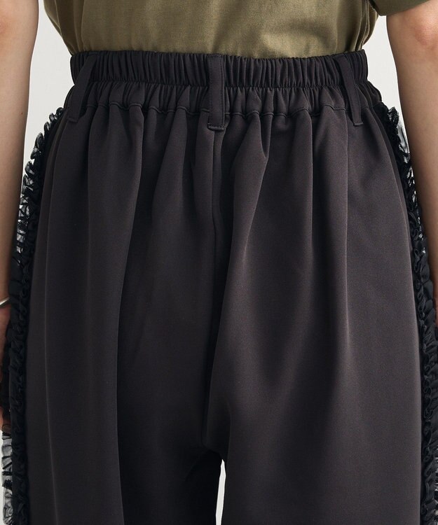 Green Parks ・ｓｗｉｎｇ　ｂｙ　サイドフリルワイドパンツ Black