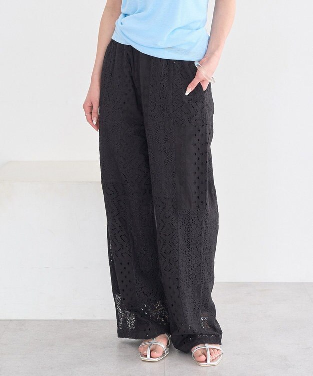 earth music&ecology 【セットアップ対応】【WEB・一部店舗限定】パッチワークレースパンツ Black