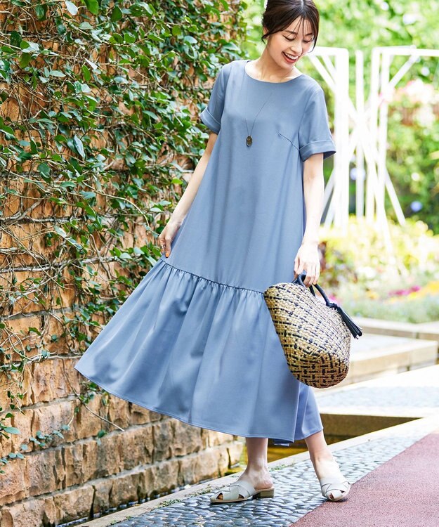 Tiaclasse 【洗える】ギャザーヘムフレアワンピース ブルー