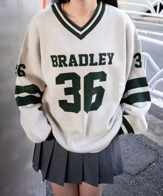 WEGO ナンバリングジャガードVネックニット ホワイトアイボリー