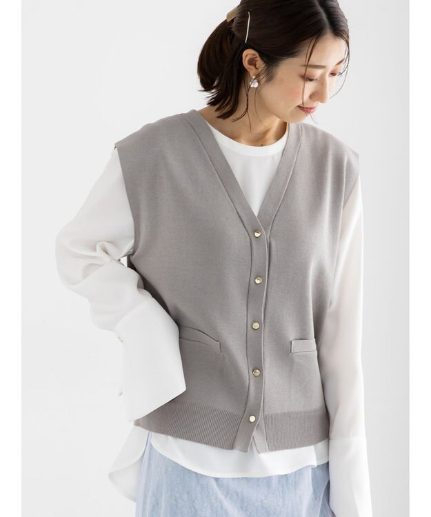 Te chichi 総針ポケット付きVネックベスト《2026 spring catalog item》 グレー